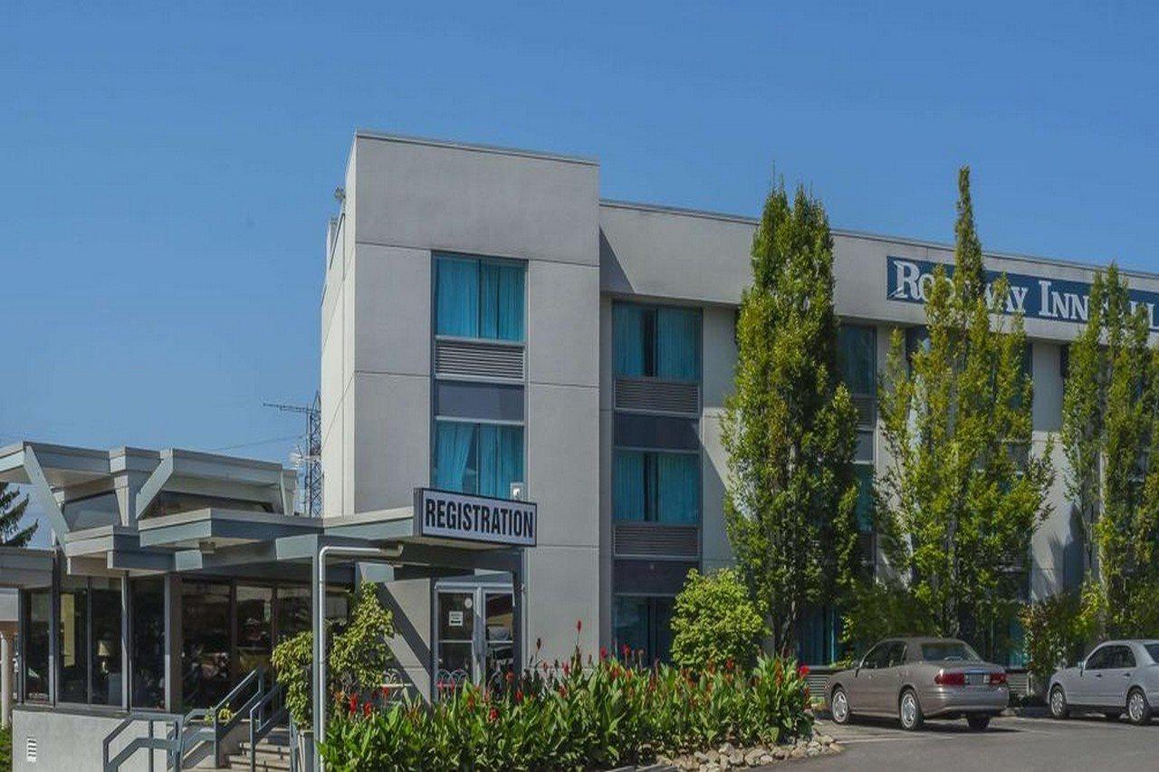 罗德维法斯维假日酒店 尼亚加拉瀑布城 外观 照片